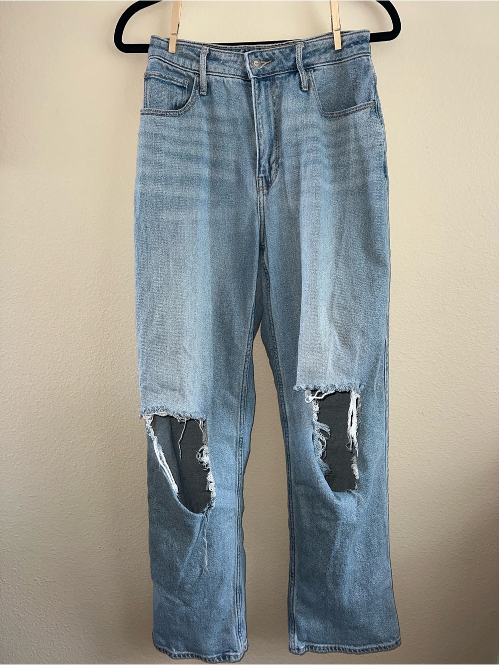 Hollister Light Wash Denim Dad Jeans